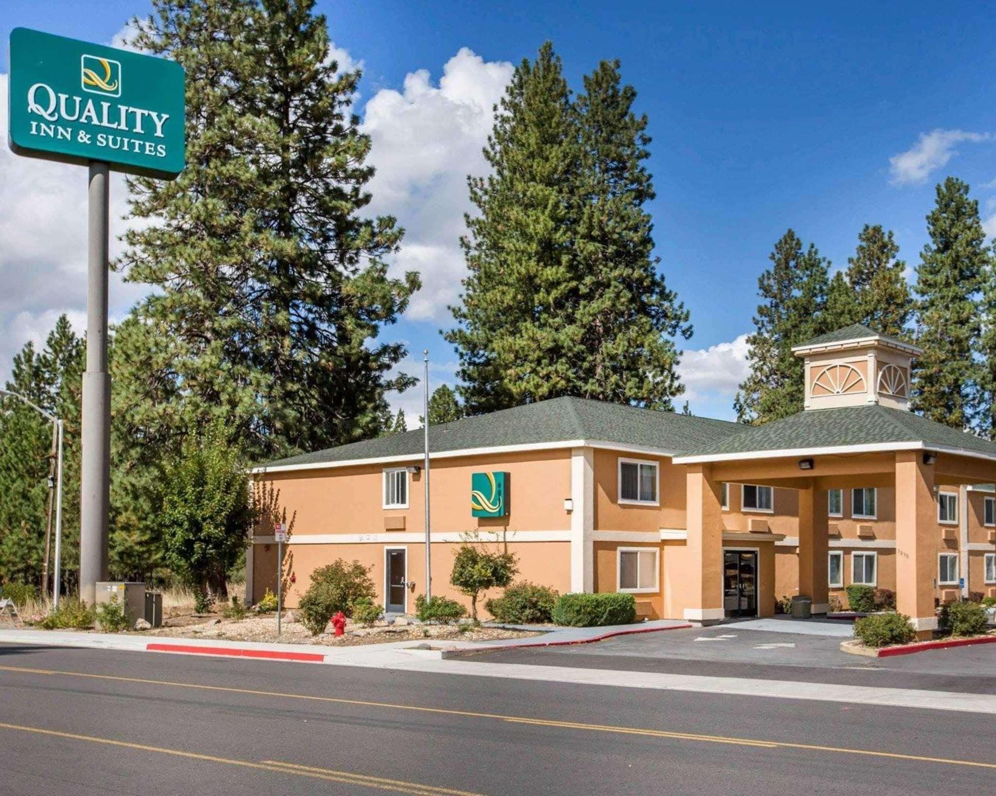 Quality Inn & Suites Weed Bagian luar foto