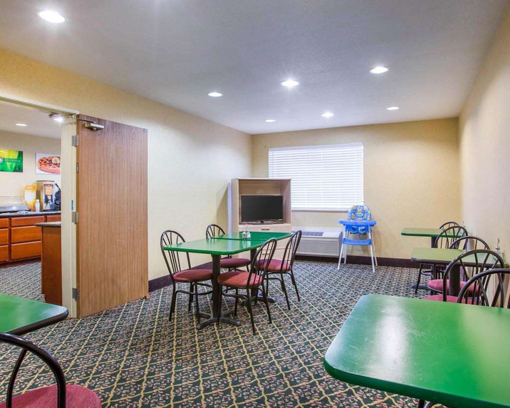 Quality Inn & Suites Weed Bagian luar foto